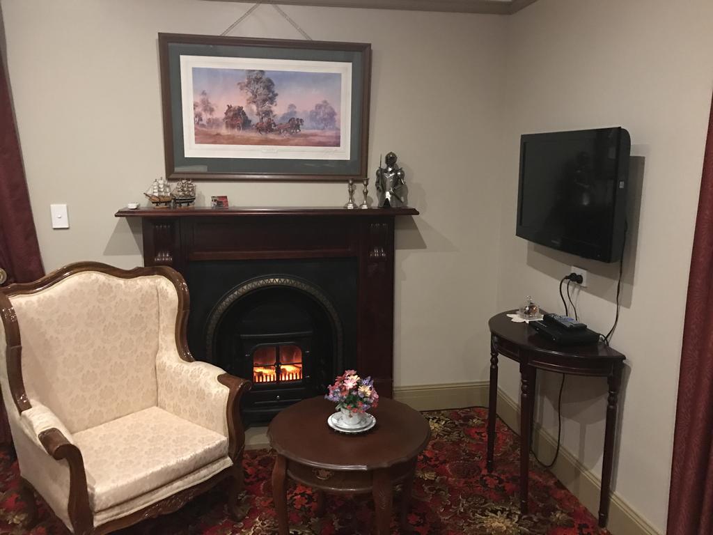 Deluxe Queen Suite,395480808:JPEG